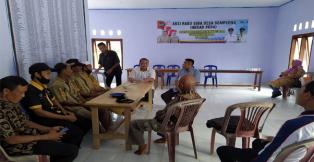 Kepala Dinas Sosial Musi Rawas Agus Susanto melaksanakan monitoring Pemuktahiran DTKS Desa Sidomulyo